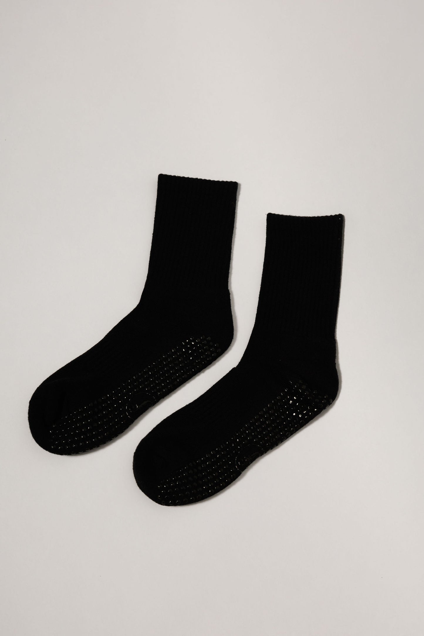 Men’s Black Grip Socks - Fit & CO