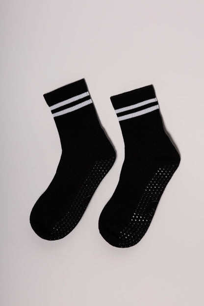 Essentials Black Grippy Socks - Fit & CO