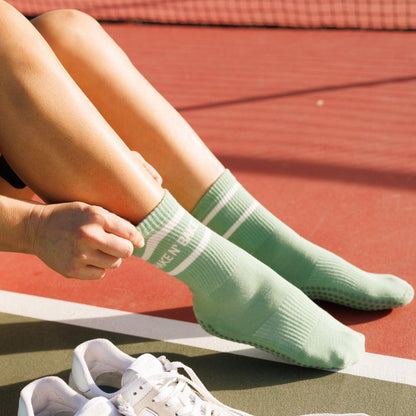 Shake N Bake Grippy Socks - Fit & CO