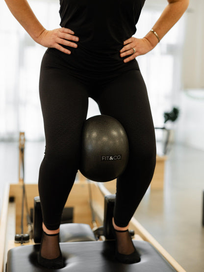 Pilates Ball - 8 inches - Fit & CO