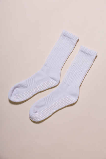 White Scrunch Grip Socks - Classic & Clean