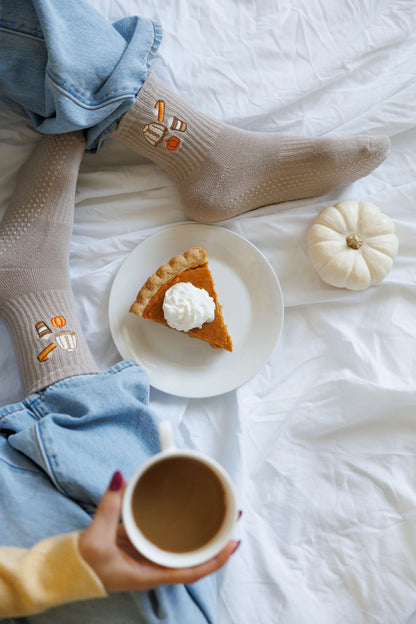 Pumpkin Pie – Short Crew Grip Socks - Fall Collection