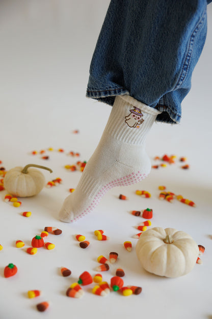 Groovy Ghost – Short Crew Grip Socks - Fall Collection